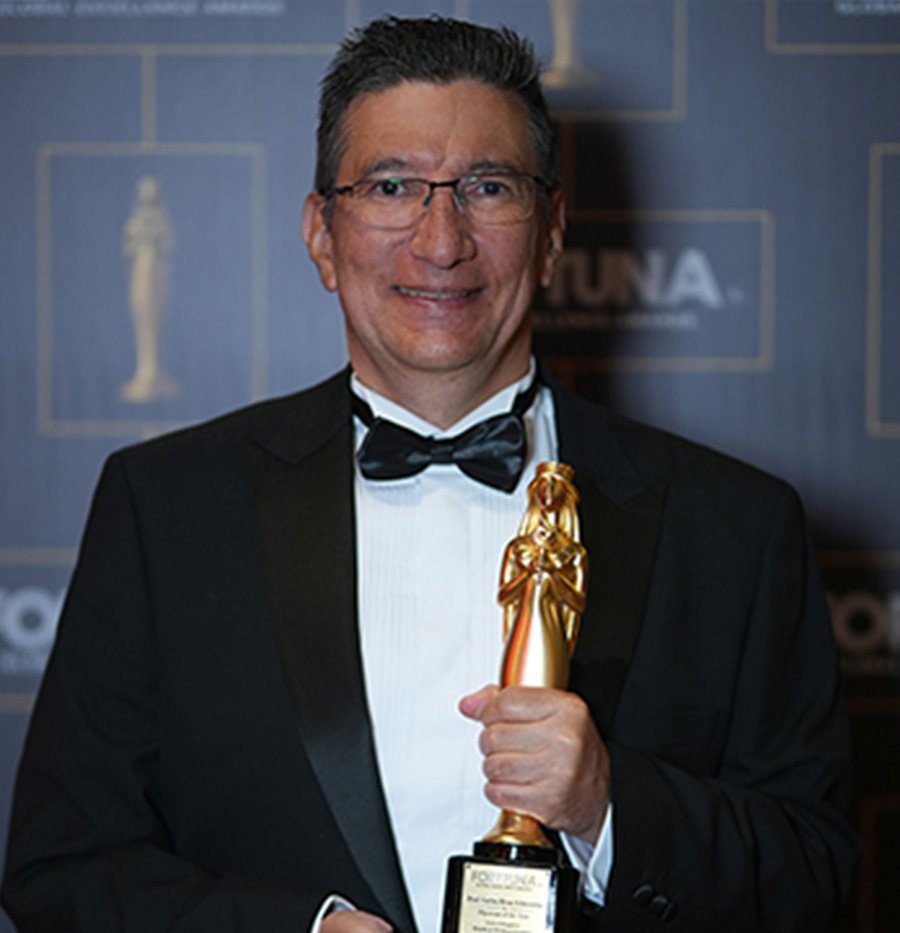 Prof. Carlos Rivas Echeverría